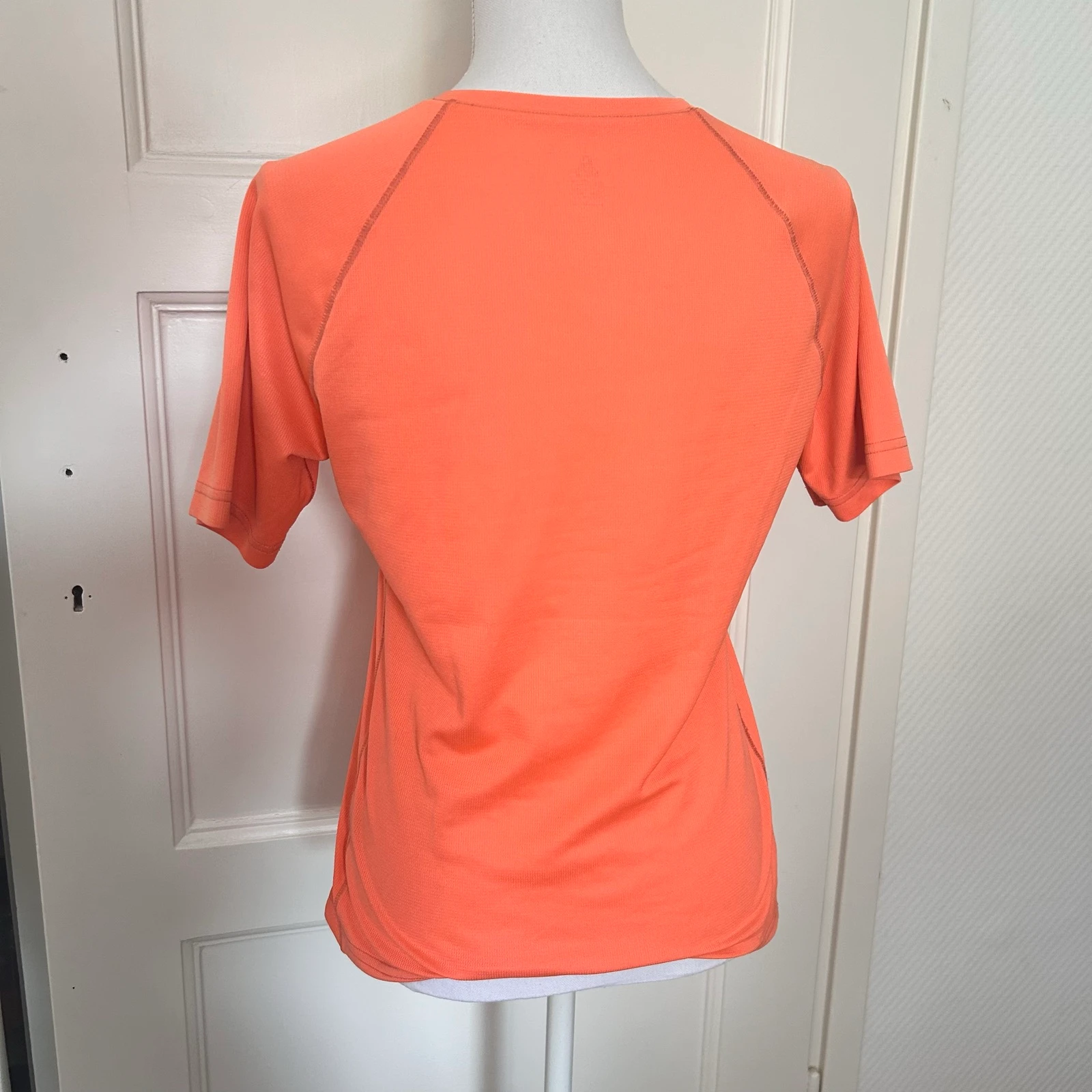 Odlo Camiseta deportiva con escote en V Naranja – Talla 40 (Muy usada) – photo 5